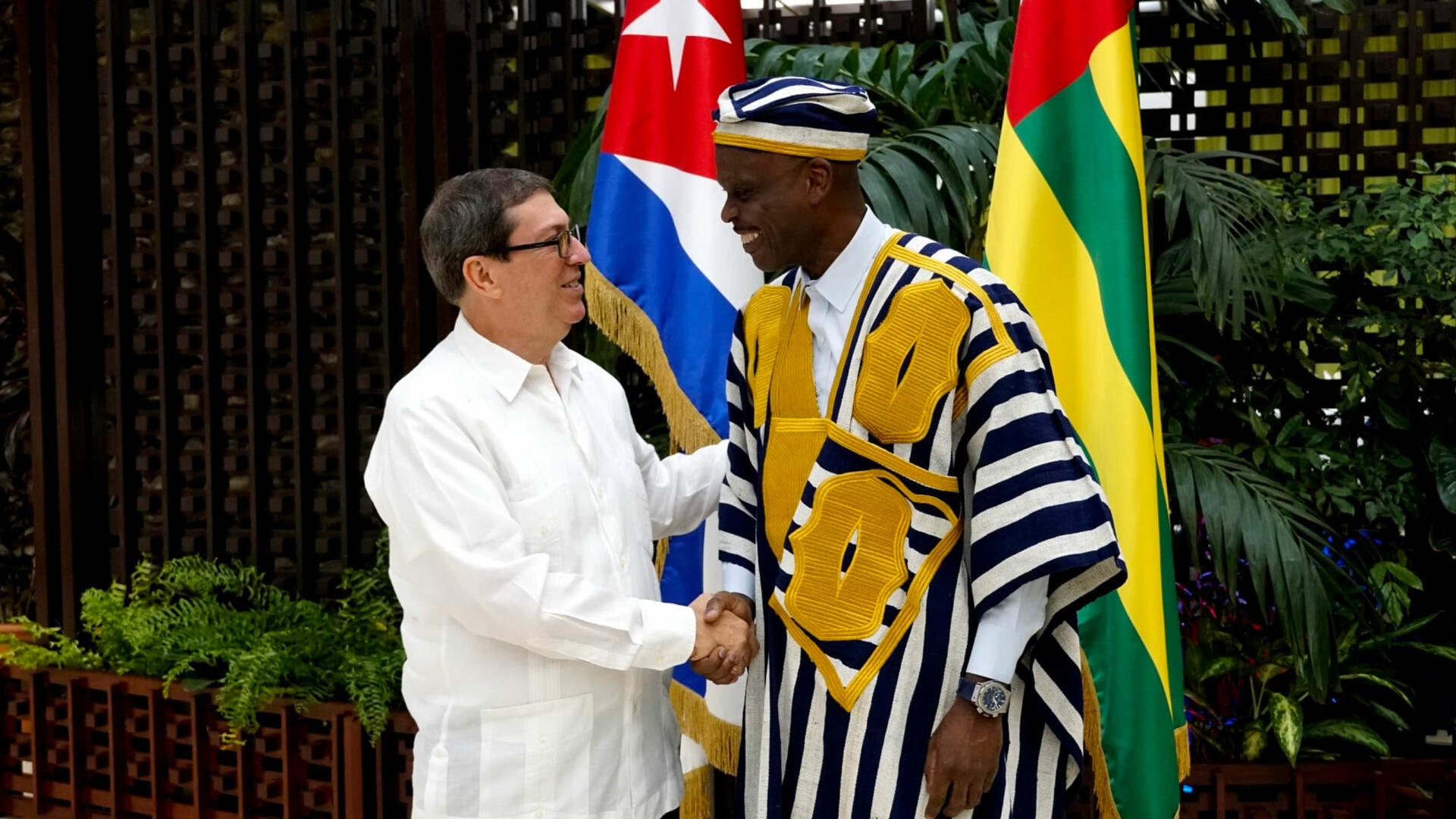 Communiqué de presse relatif à la visite officielle du Prof. Robert DUSSEY à Cuba