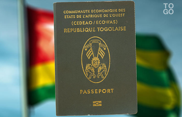 CONSTITUTION D'UN DOSSIER DE VISA LES PIECES A FOURNIR